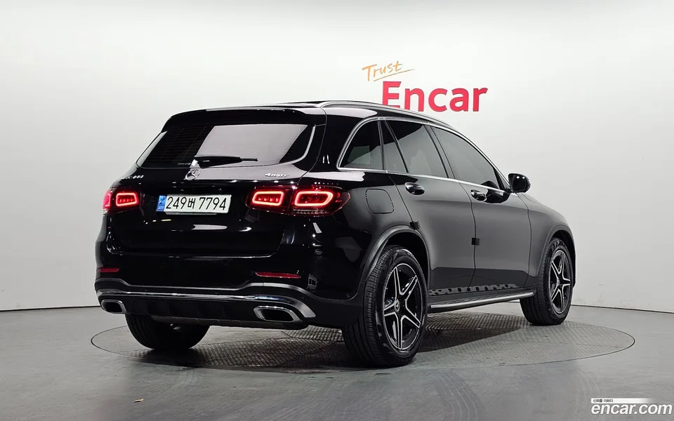 Mercedes-Benz GLC-Class GLC300 4MATIC 2022 — миниатюра 2