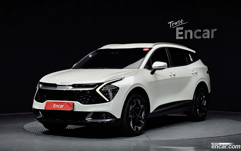 Kia Sportage 1.6 2WD 2022 — фото 1, купить с доставкой в Москву