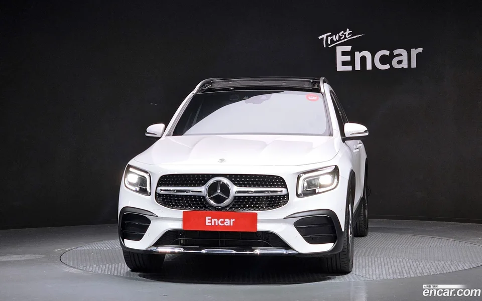 Mercedes-Benz GLB-Class GLB250 4MATIC 2022 — миниатюра 3