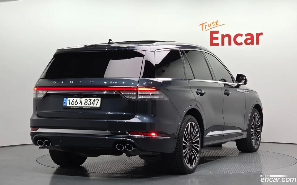 Lincoln Aviator 3.0 AWD 2022 — миниатюра 2