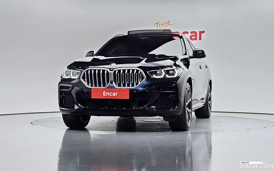 BMW X6 xDrive40i M 2022 — миниатюра 3