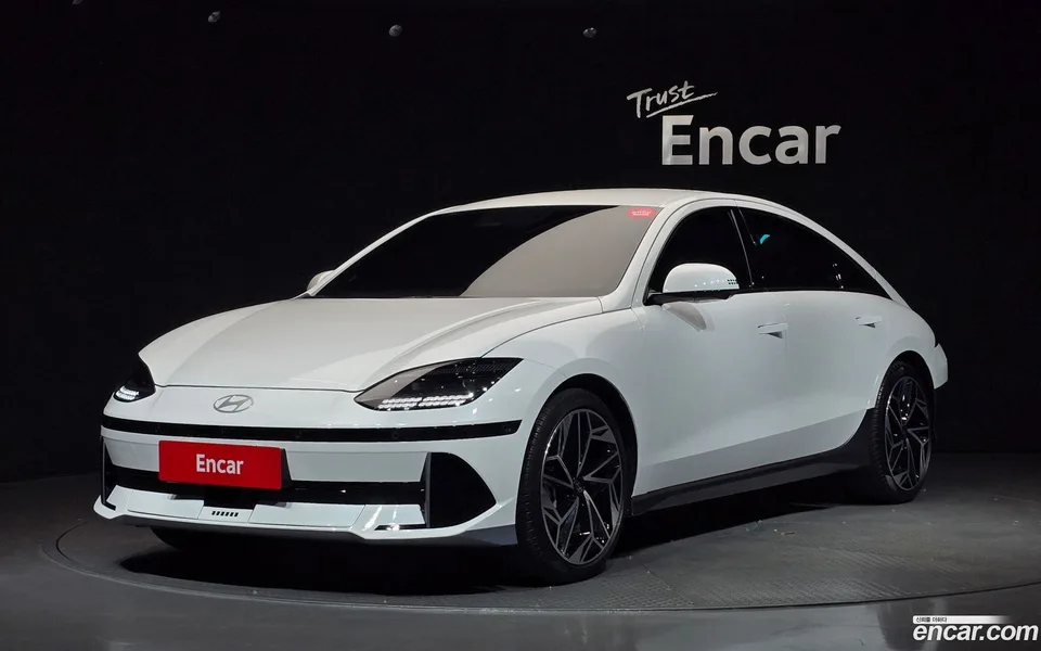 Hyundai Ioniq 6 AWD 2022 — фото 1, купить с доставкой в Москву