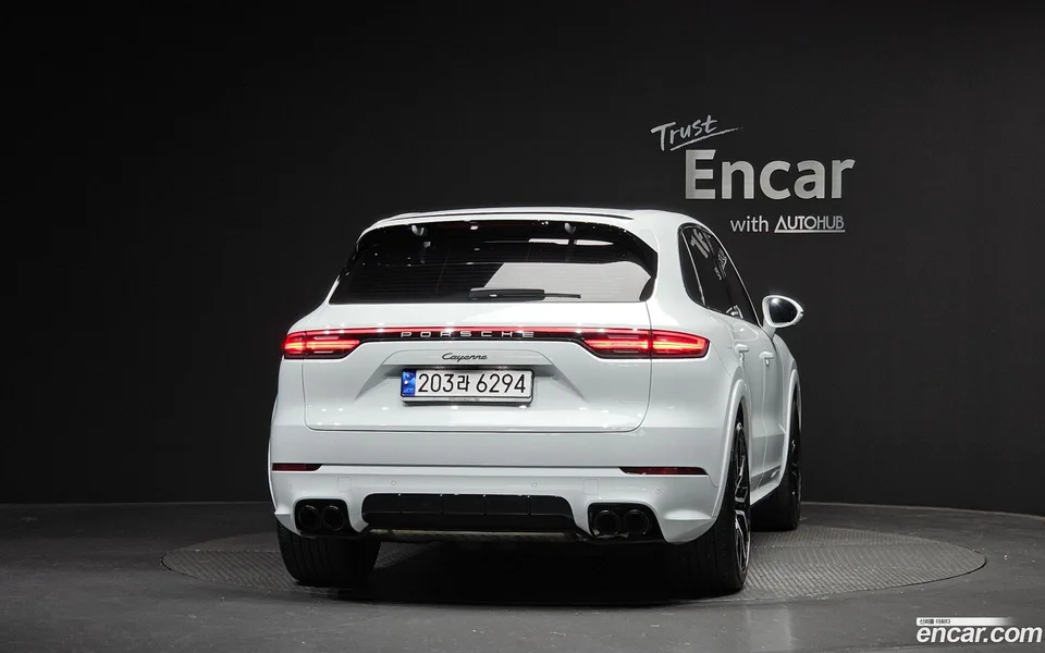 Porsche Cayenne 3.0 2023 — миниатюра 4