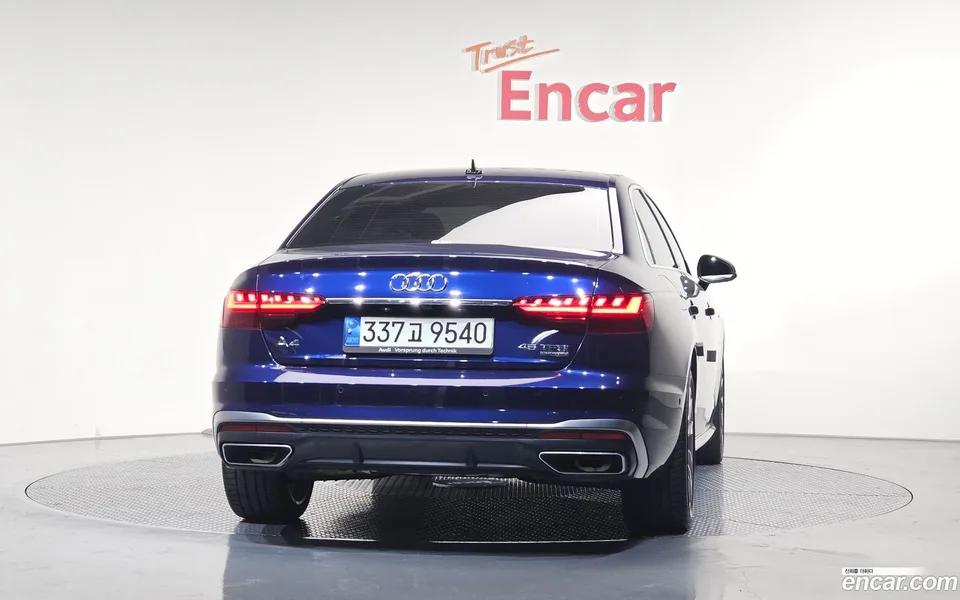 Audi A4 45 TFSI 2023 — миниатюра 4