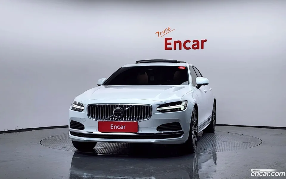 Volvo S90 T8 AWD 2025 — миниатюра 3