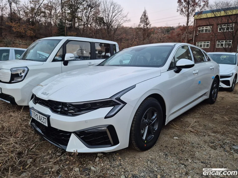 Kia K5 2.0 LPi() 2025 — миниатюра 2