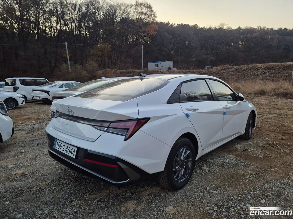 Hyundai Avante CN7 1.6 2025 — миниатюра 5