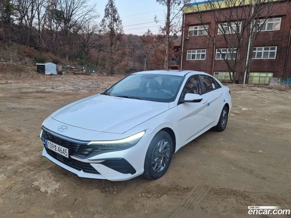 Hyundai Avante CN7 1.6 2025 — миниатюра 2
