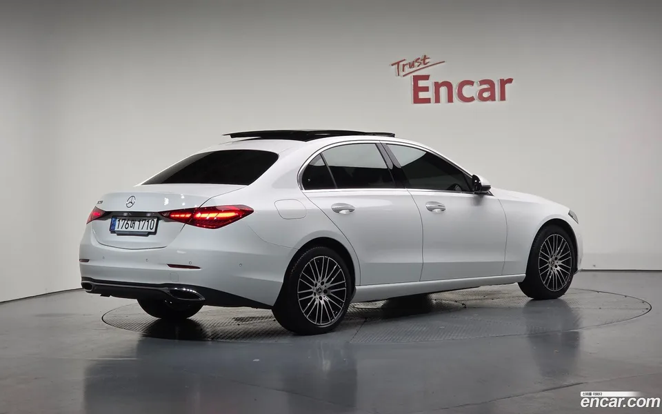 Mercedes-Benz C-Class C200 2024 — миниатюра 2