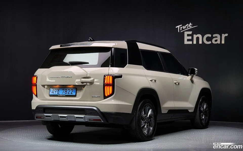KG Mobility Torres EVX E7 2023 — миниатюра 2