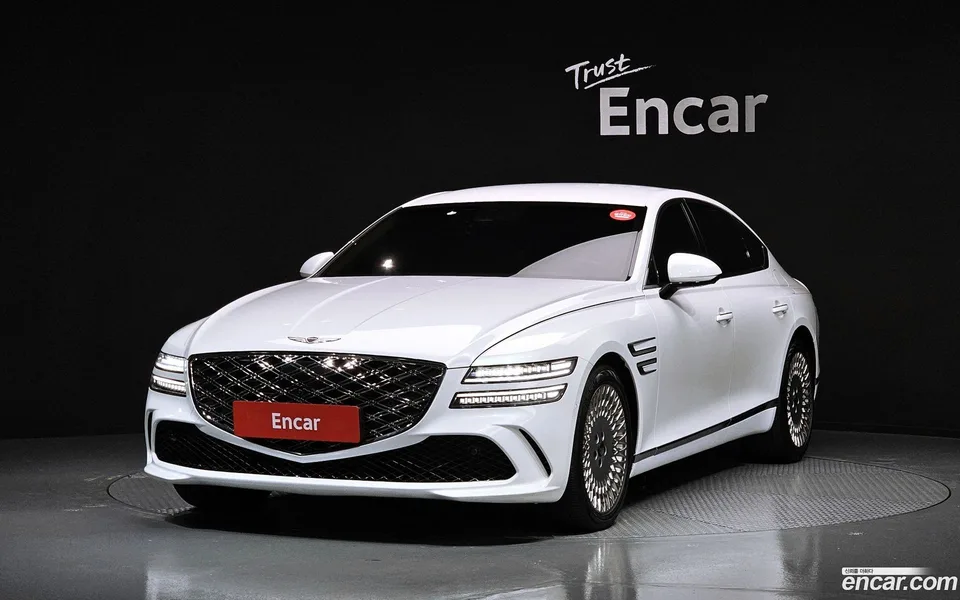 Genesis G80 2.5 AWD 2024 — фото 1, купить с доставкой в Москву
