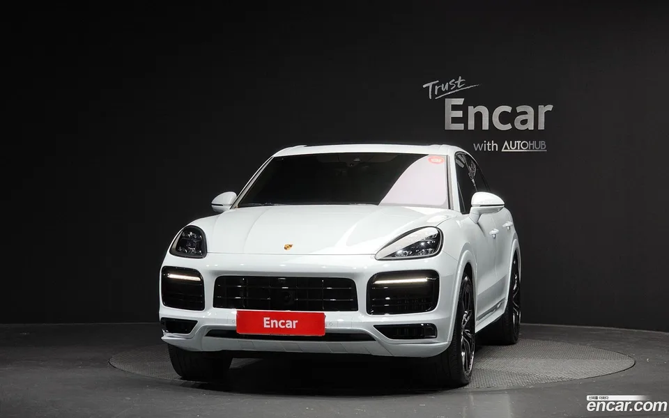 Porsche Cayenne 3.0 2023 — миниатюра 3