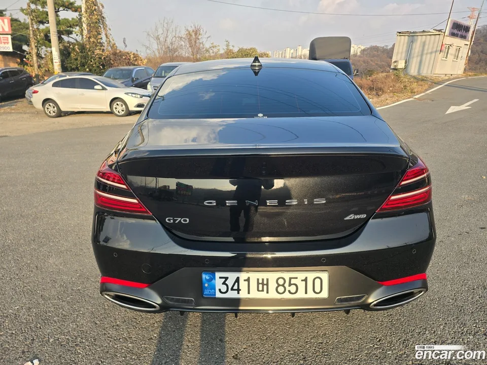 Genesis G70 2.5T 4WD 2025 — миниатюра 5