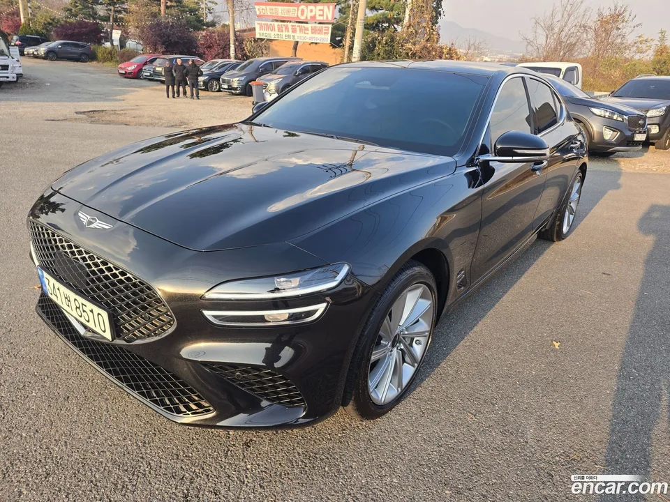 Genesis G70 2.5T 4WD 2025 — фото 1, купить с доставкой в Москву