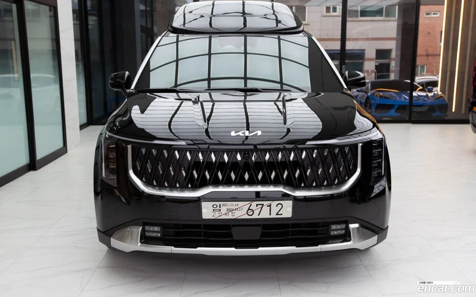 Kia Carnival 9 () 2025 — миниатюра 2