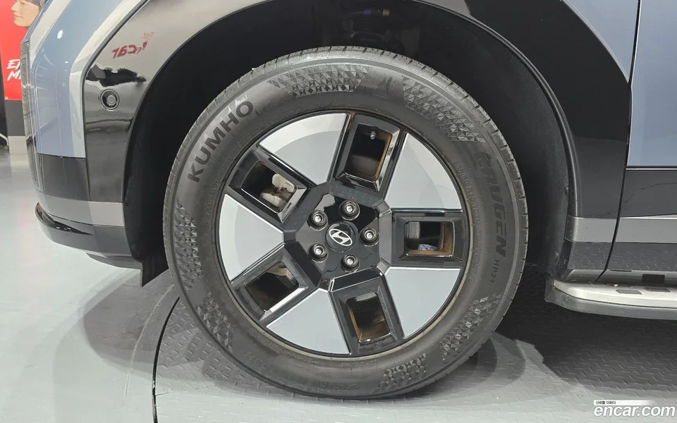 Hyundai SantaFe HEV 1.6 2WD 2024 — миниатюра 5