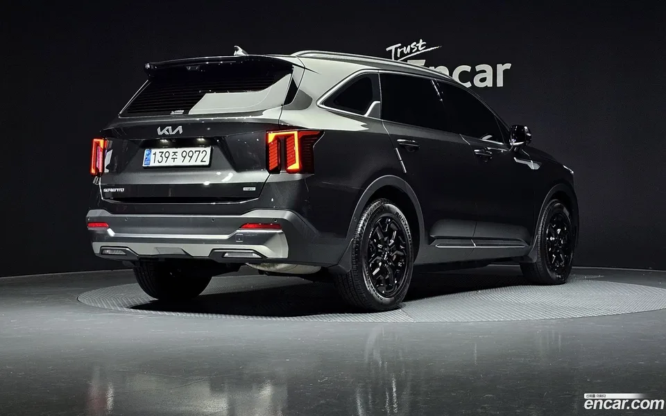 Kia Sorento HEV 1.6 2WD 2023 — миниатюра 2