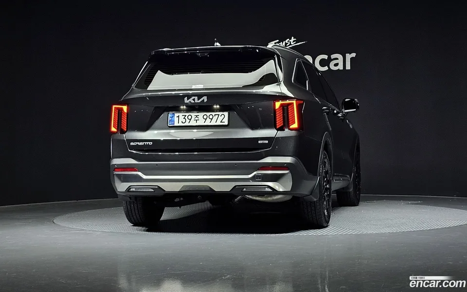 Kia Sorento HEV 1.6 2WD 2023 — миниатюра 4