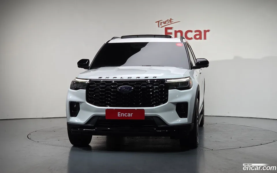 Ford Explorer 2.3 ST- 4WD 2025 — миниатюра 3