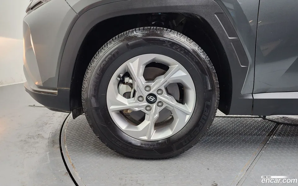 Hyundai Tucson 2.0 2WD 2022 — миниатюра 5