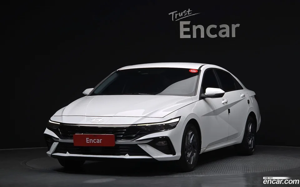 Hyundai Avante CN7 1.6 2024 — фото 1, купить с доставкой в Москву