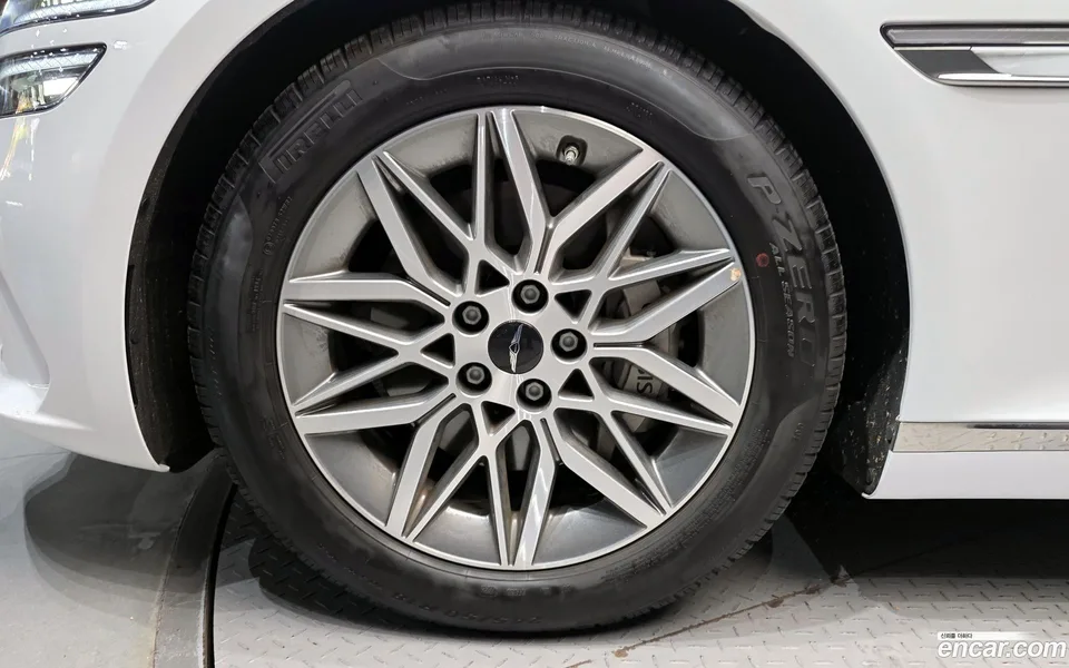 Genesis G80 2.5 2WD 2024 — миниатюра 5