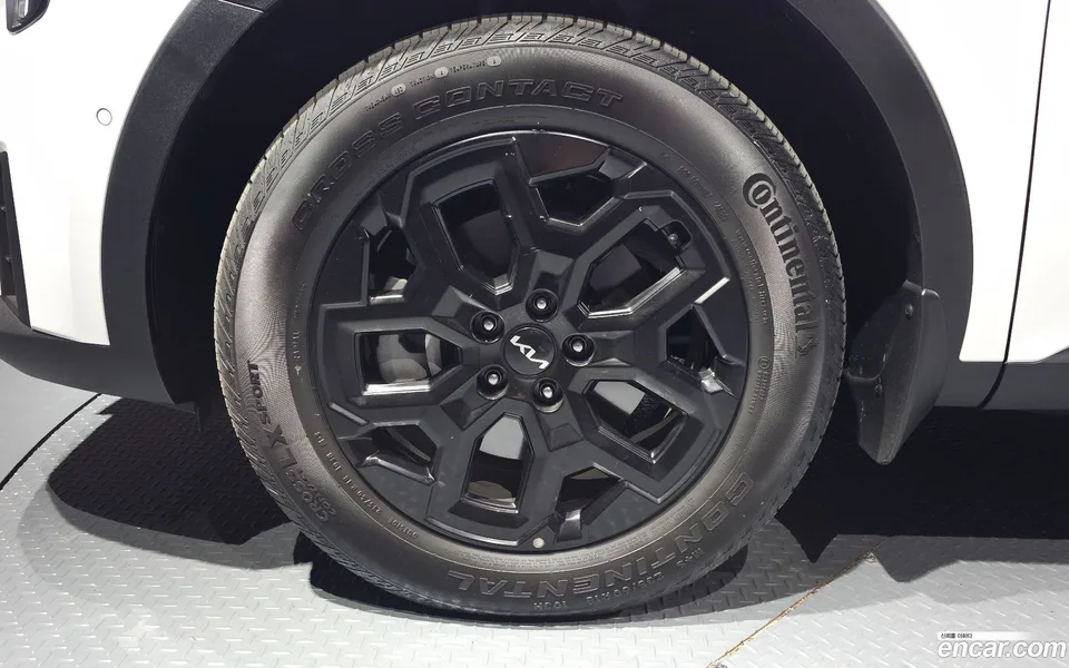 Kia Sorento HEV 1.6 2WD 2024 — миниатюра 5