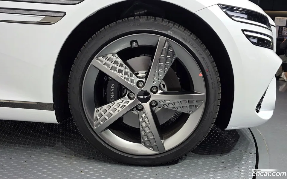 Genesis G80 2.5 2WD 2025 — миниатюра 5