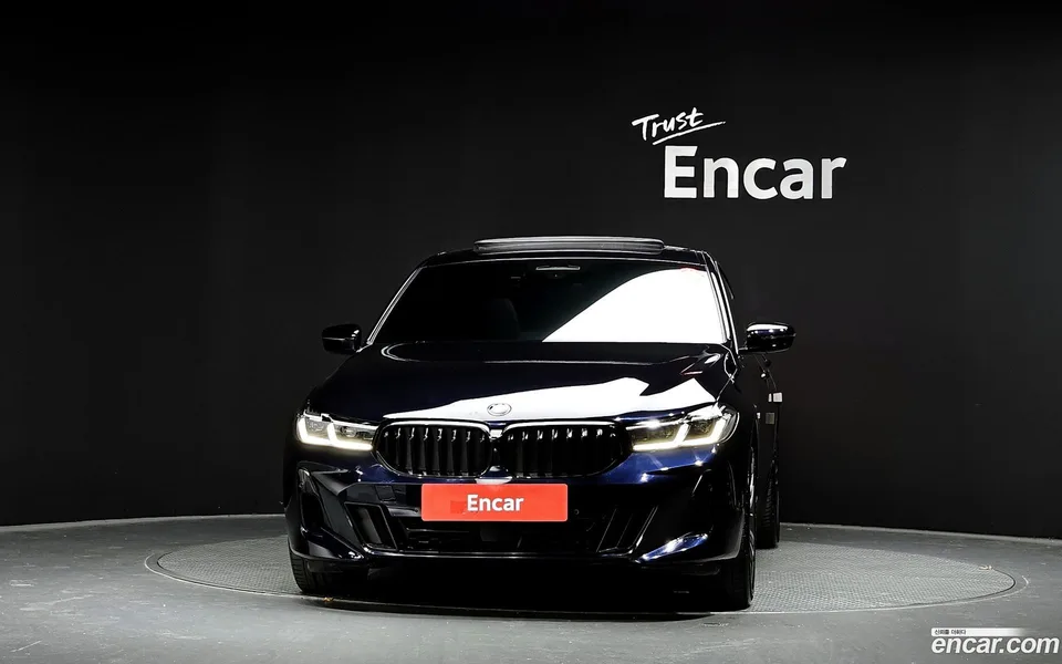 BMW 6 Series GT 620d xDrive M 2024 — миниатюра 3