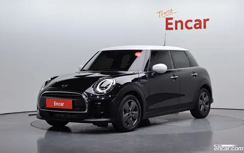 MINI Cooper 2023 купить в Москве