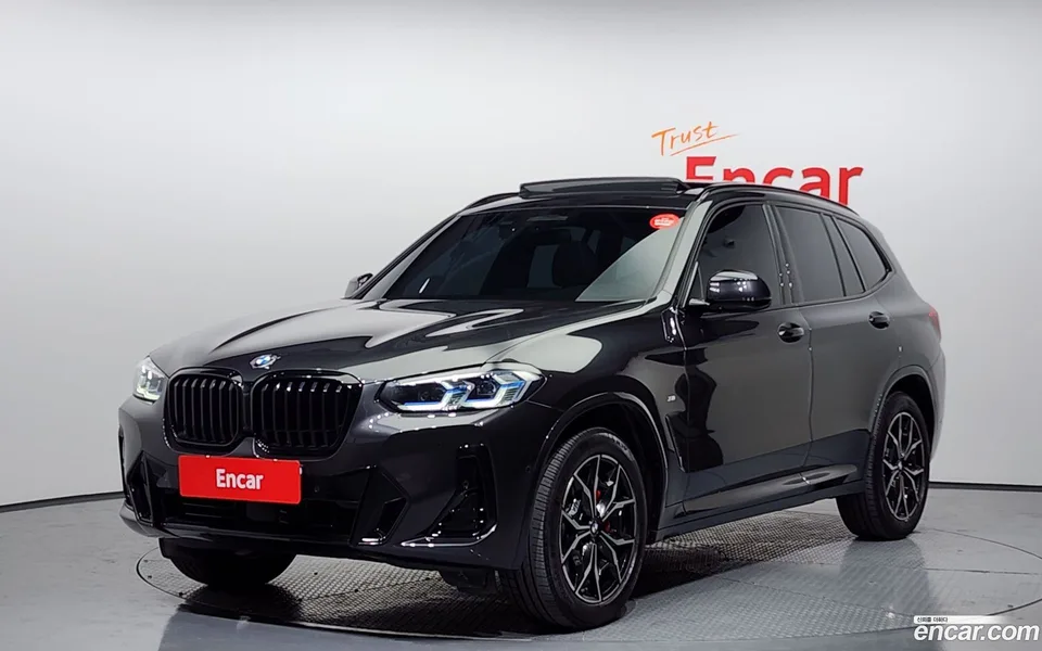 BMW X3 xDrive 20i M 2022 — фото 1, купить с доставкой в Москву