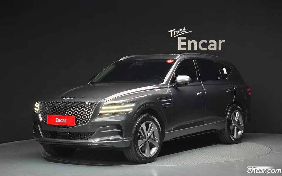 Genesis GV80 2.5T AWD 2022 — фото 1, купить с доставкой в Москву