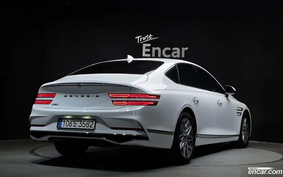 Genesis G80 2.5 2WD 2024 — миниатюра 2