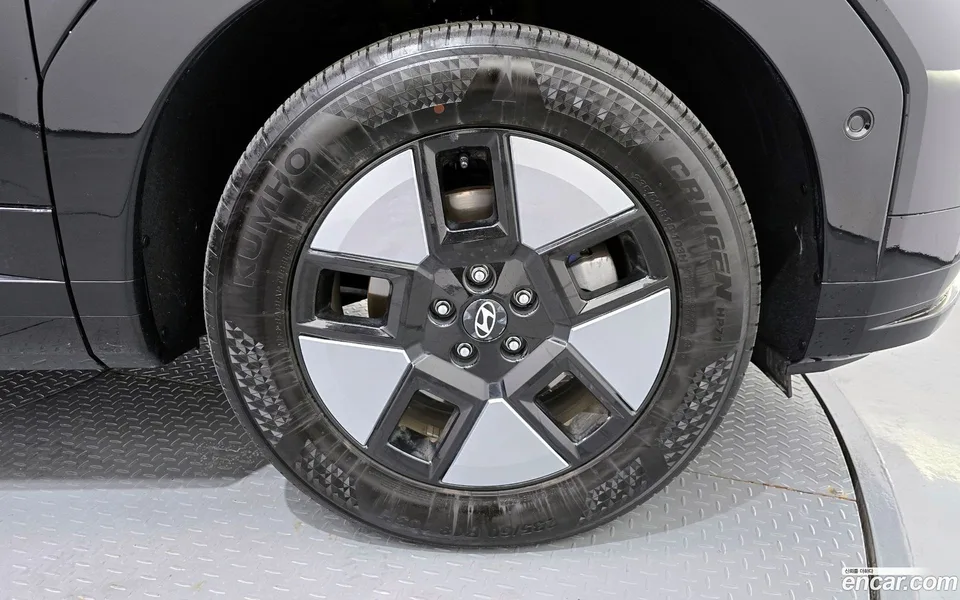 Hyundai SantaFe HEV 1.6 2WD 2024 — миниатюра 5