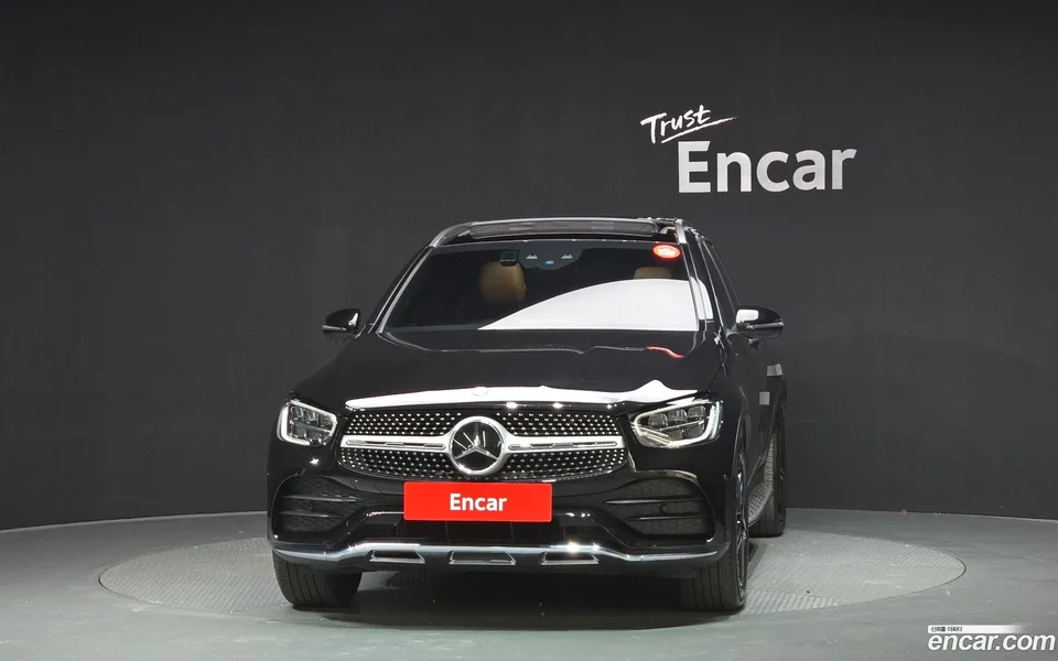 Mercedes-Benz GLC-Class GLC300 4MATIC 2022 — миниатюра 3