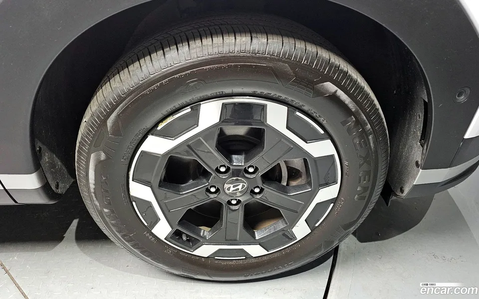 Hyundai SantaFe 2.5T 2WD 2024 — миниатюра 5