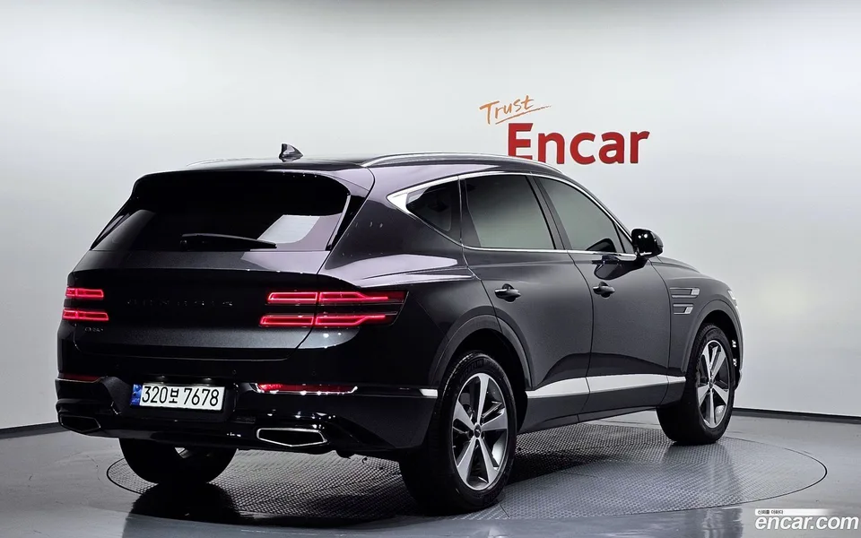Genesis GV80 2.5T 2WD 2022 — миниатюра 2