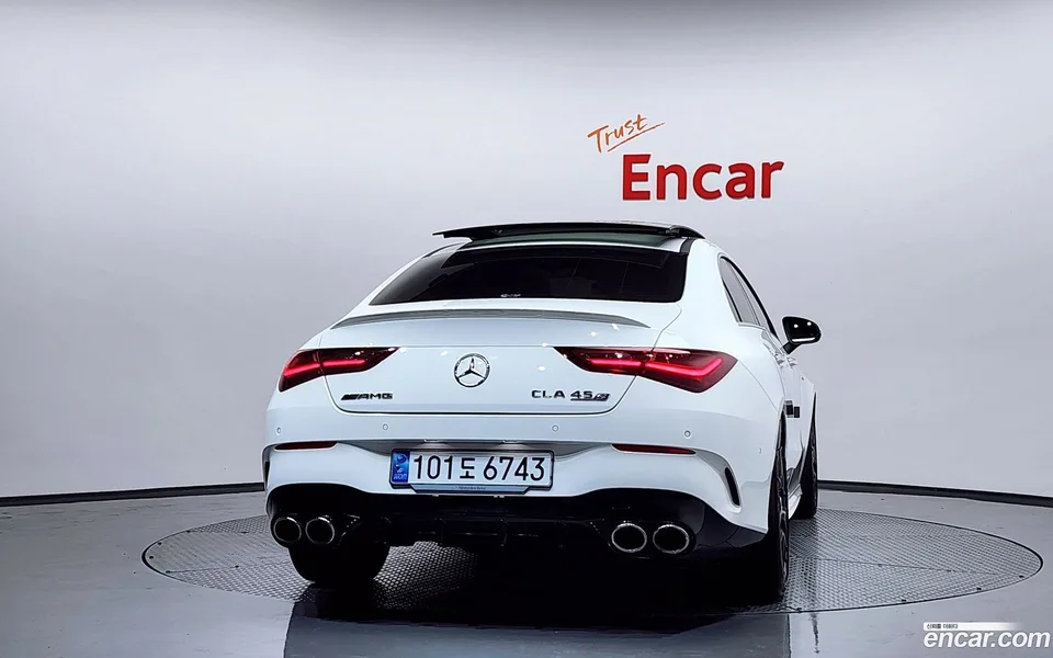 Mercedes-Benz CLA-Class AMG CLA 45 S 4MATIC+ 2025 — миниатюра 4