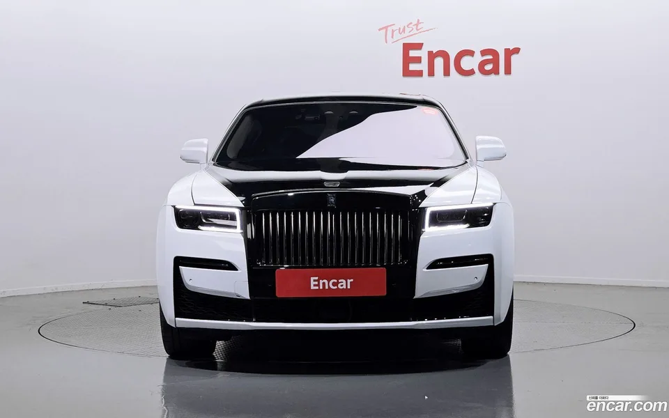 Rolls-Royce Ghost 6.7 V12 2024 — миниатюра 3