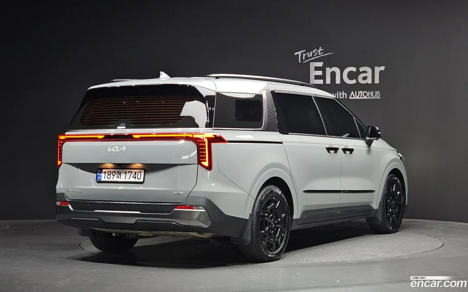 Kia Carnival HEV 9 2024 — миниатюра 2