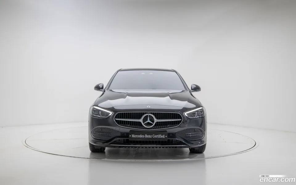 Mercedes-Benz C-Class C300 4MATIC 2023 — миниатюра 3