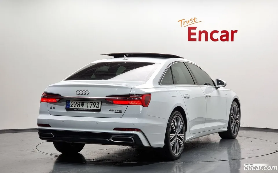 Audi A6 45 TFSI 2023 — миниатюра 2