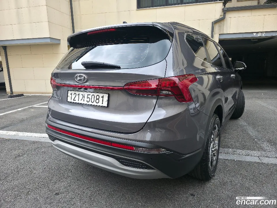 Hyundai SantaFe 2.2 2WD 2022 — миниатюра 2