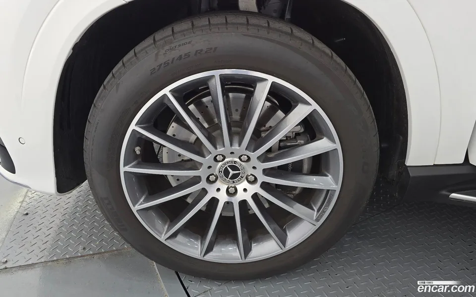 Mercedes-Benz GLE-Class GLE450 4MATIC 2025 — миниатюра 5