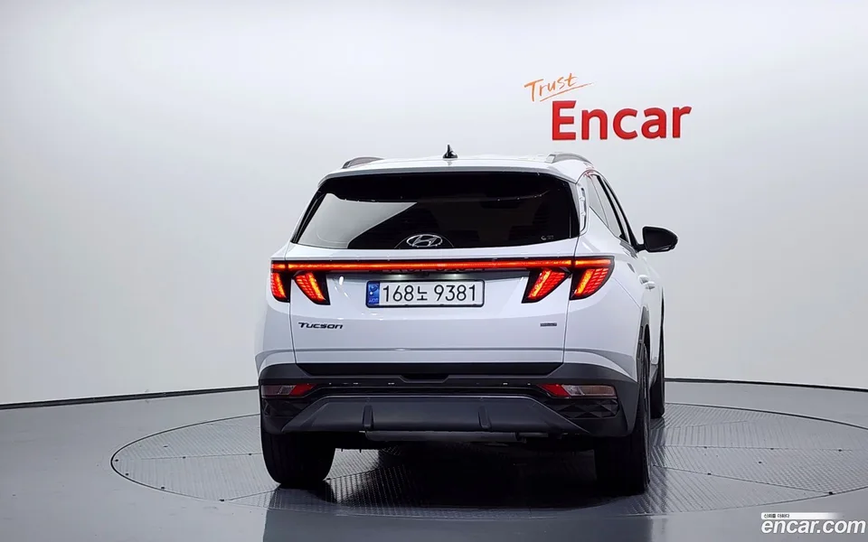 Hyundai Tucson 1.6 4WD 2022 — миниатюра 4