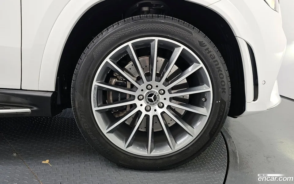 Mercedes-Benz GLE-Class GLE400d 4MATIC 2023 — миниатюра 5