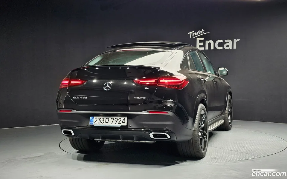 Mercedes-Benz GLE-Class GLE450 4MATIC 2025 — миниатюра 4