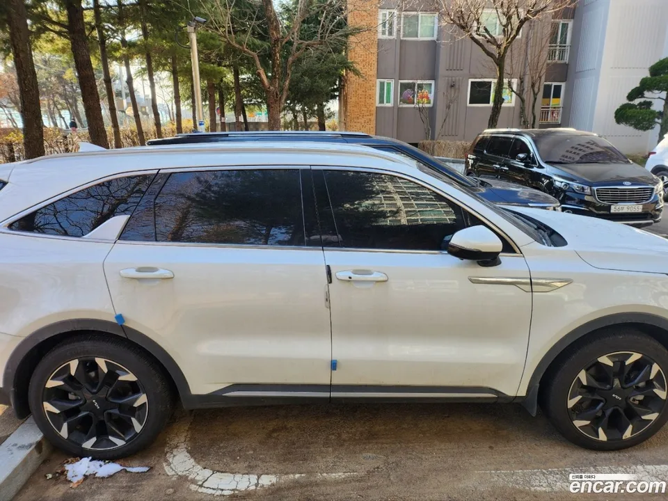Kia Sorento 2.5T 2WD 2023 — миниатюра 2
