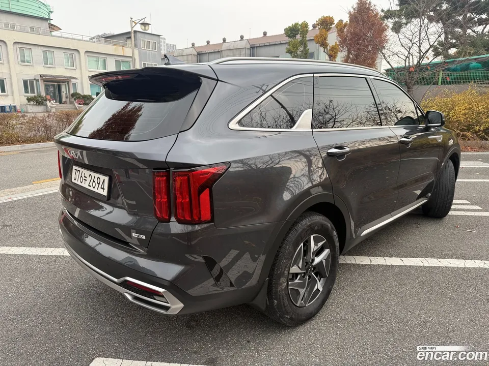 Kia Sorento HEV 1.6 4WD 2022 — миниатюра 4