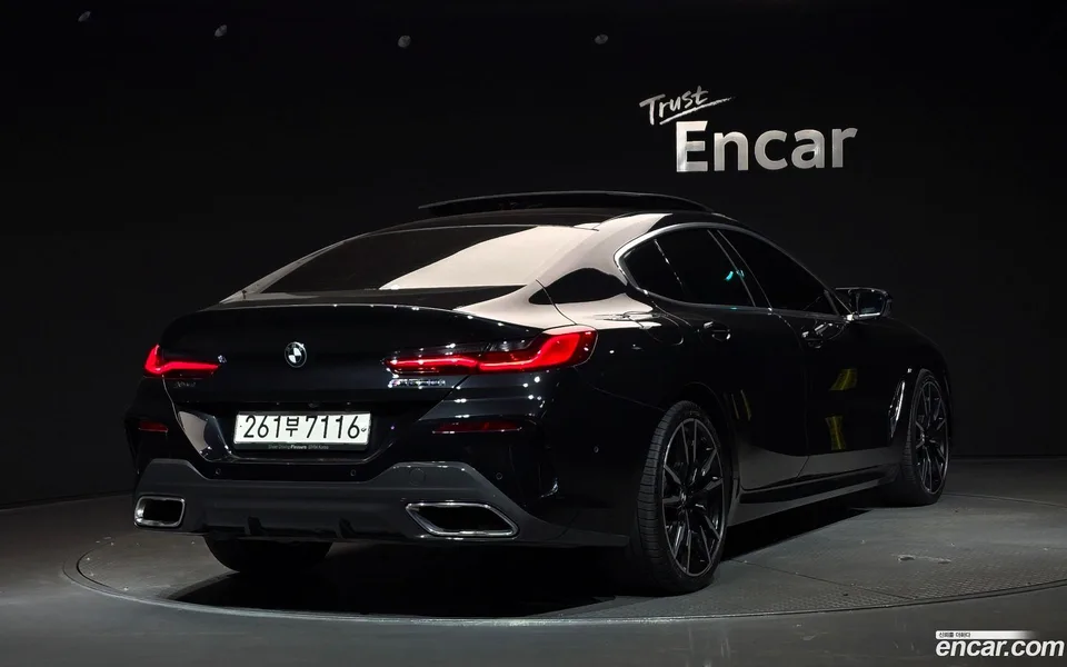 BMW 8 Series M850i xDrive 2024 — миниатюра 2